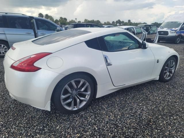 2014 Nissan 370Z Base