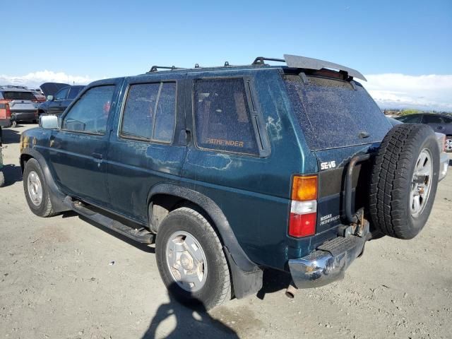 1995 Nissan Pathfinder LE