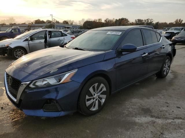 2019 Nissan Altima S