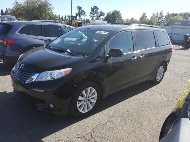 2011 Toyota Sienna XLE