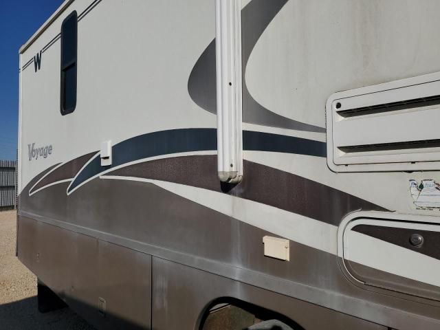 2005 Workhorse Custom Chassis Motorhome Chassis W24