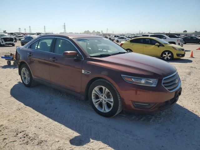 2015 Ford Taurus SEL