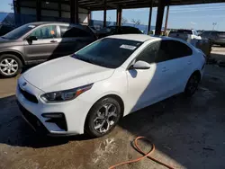 KIA Vehiculos salvage en venta: 2020 KIA Forte FE