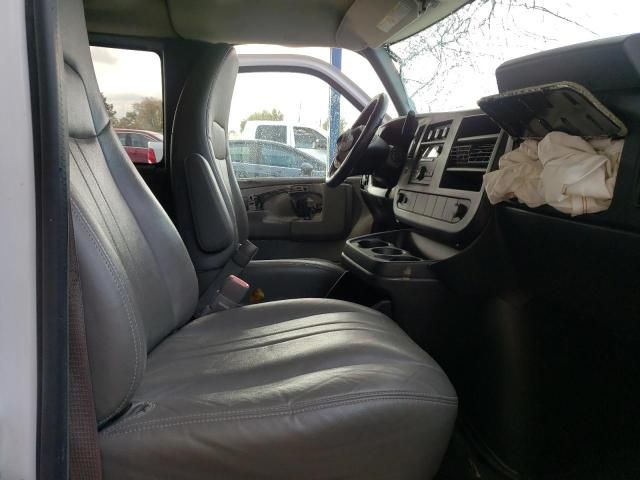 2012 Chevrolet Express G3500 LS