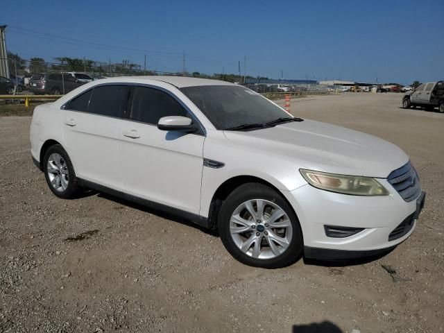 2011 Ford Taurus SEL