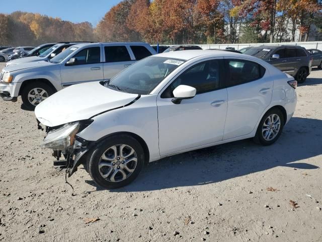 2017 Toyota Yaris IA