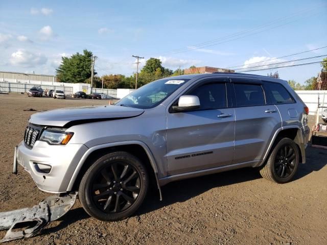 2020 Jeep Grand Cherokee Laredo