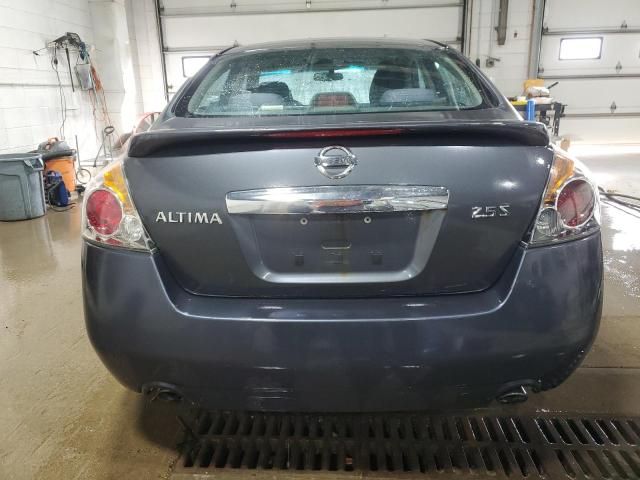 2010 Nissan Altima Base