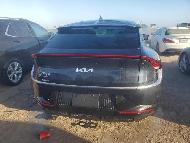 2023 KIA EV6 Light