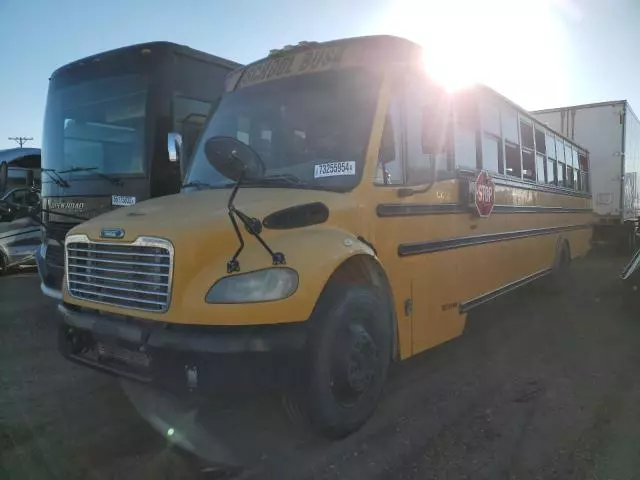 2008 Freightliner Chassis B2B