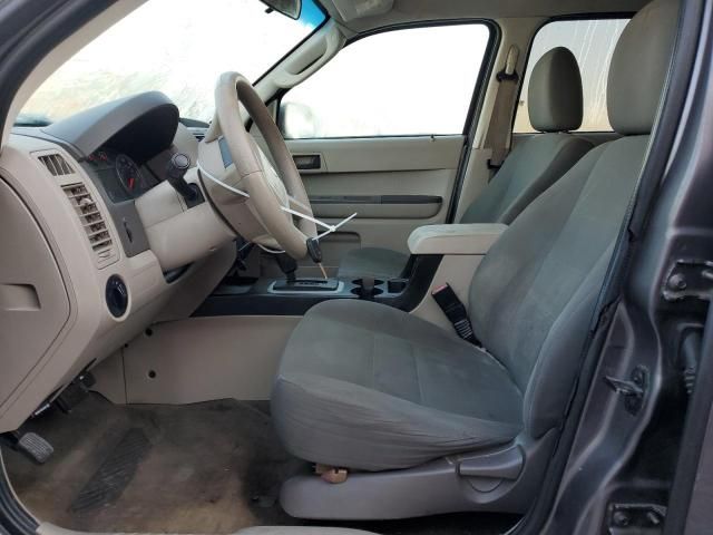 2010 Ford Escape XLS