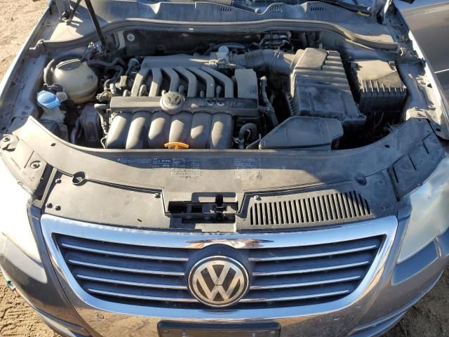 2008 Volkswagen Passat VR6 4MOTION