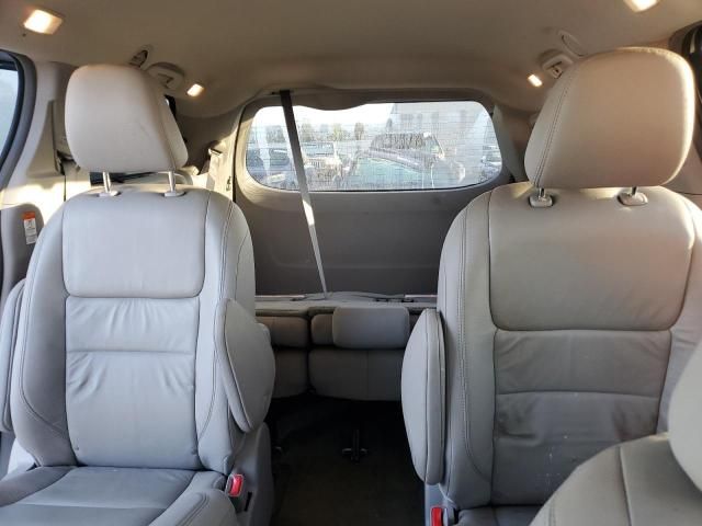 2016 Toyota Sienna XLE