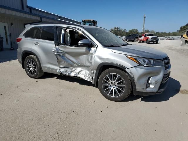 2018 Toyota Highlander SE