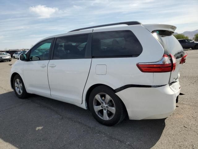 2015 Toyota Sienna LE