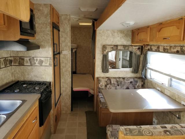 2006 Coachmen Cascade 26