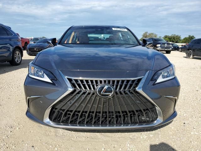 2024 Lexus ES 300H Base