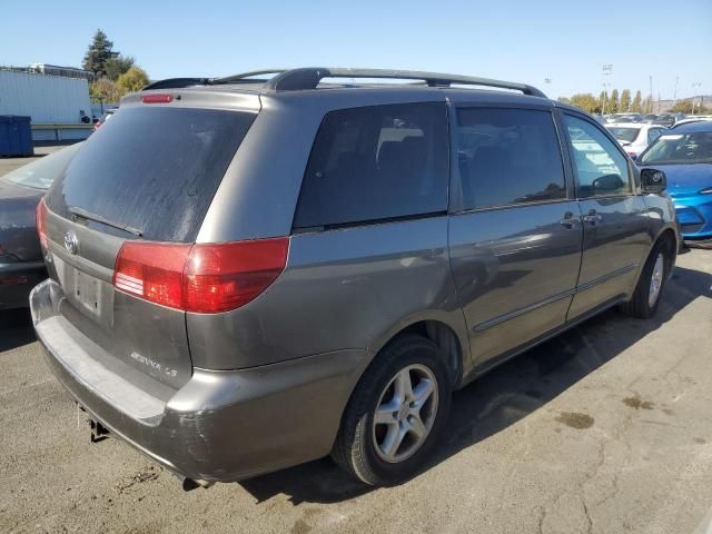 2005 Toyota Sienna CE