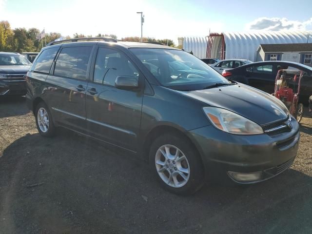 2005 Toyota Sienna XLE