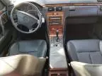 1998 Mercedes-Benz E 320