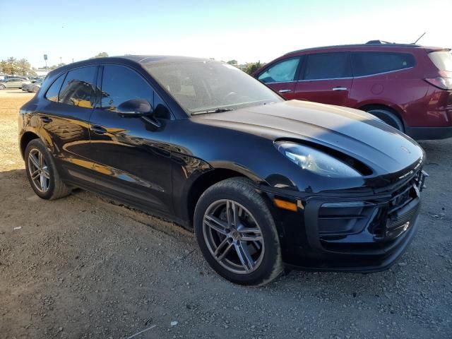 2022 Porsche Macan