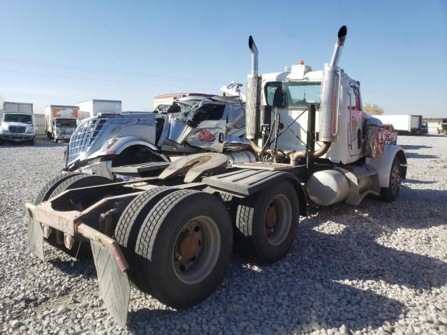 2001 Peterbilt 378