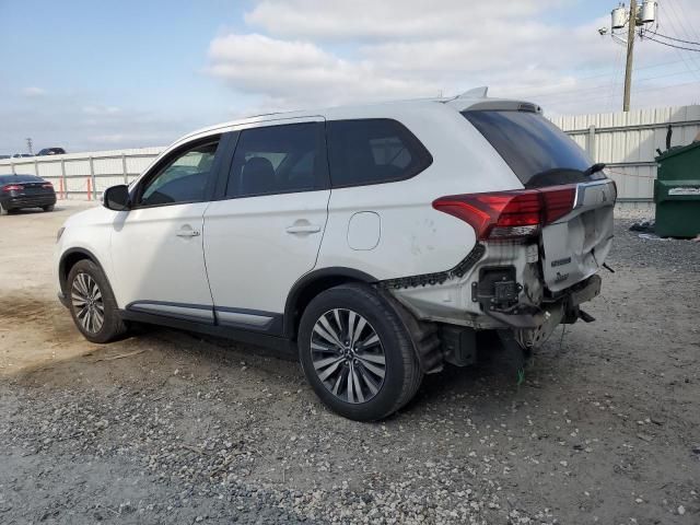 2019 Mitsubishi Outlander SE