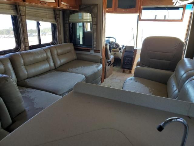 2004 Spartan Motors Motorhome 4VZ