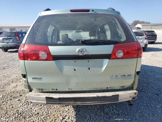 2009 Toyota Sienna CE