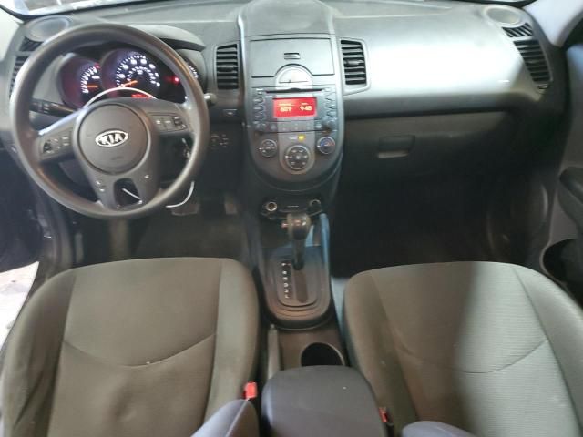 2010 KIA Soul +