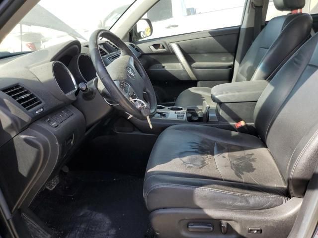 2013 Toyota Highlander Base