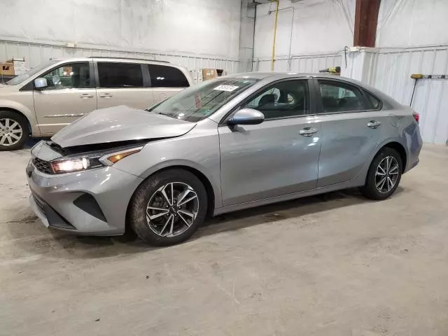 2022 KIA Forte FE