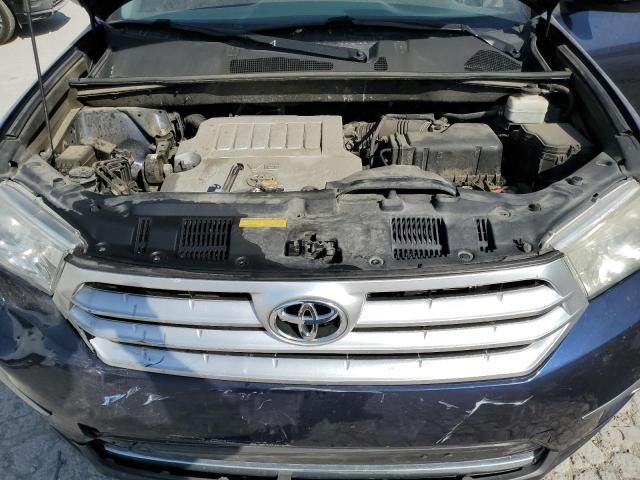 2013 Toyota Highlander Base