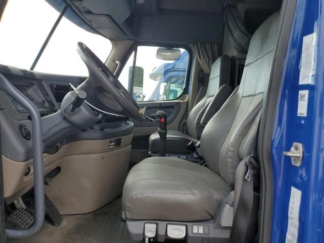 2019 Freightliner Cascadia 125