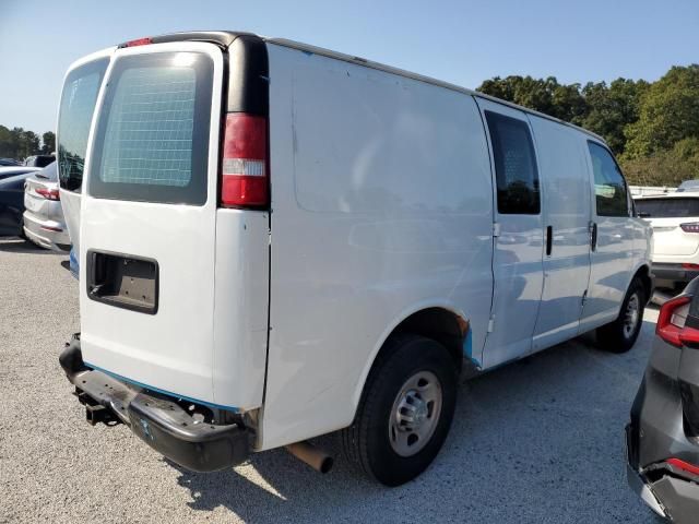 2016 Chevrolet Express G2500