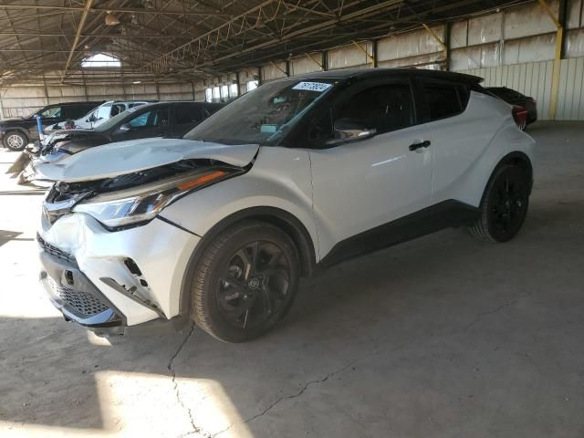 2022 Toyota C-HR XLE