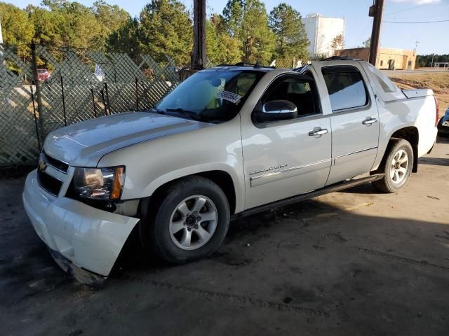 2013 Chevrolet Avalanche LTZ