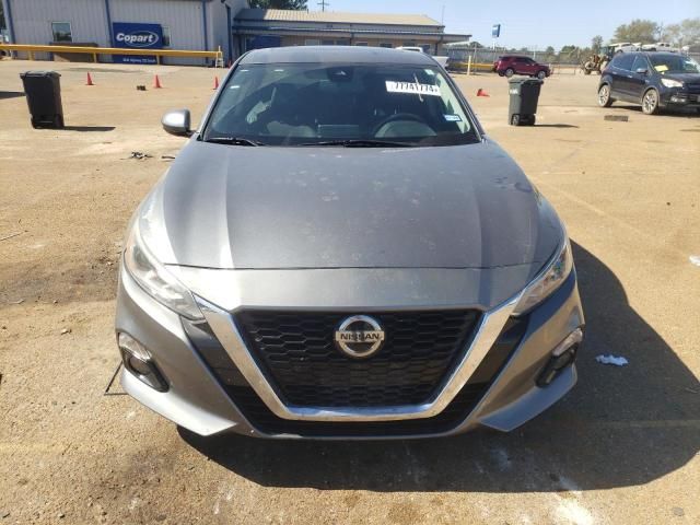 2020 Nissan Altima SV