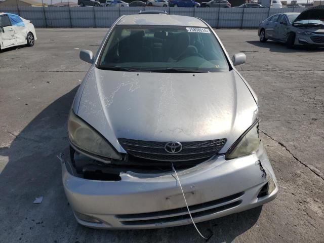 2004 Toyota Camry LE