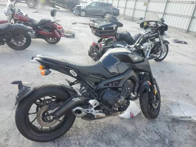 2019 Yamaha MT09