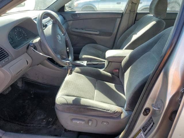 2004 Toyota Camry LE