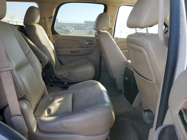 2012 Cadillac Escalade Luxury