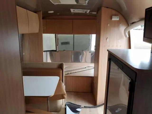 2007 Airstream Trailer