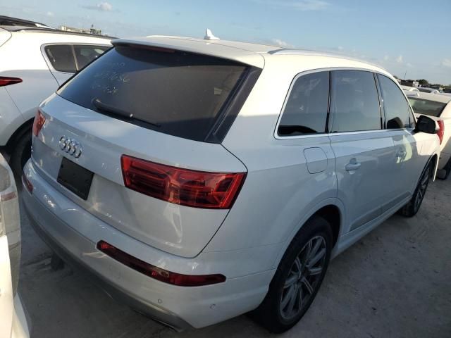 2019 Audi Q7 Premium Plus