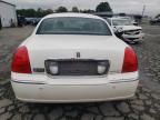 2005 Lincoln Town Car Signature