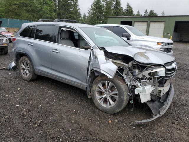 2015 Toyota Highlander LE