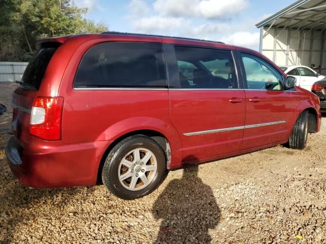 2012 Chrysler Town & Country Touring L