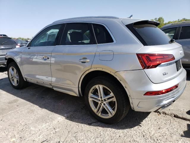 2024 Audi Q5 E Premium 55