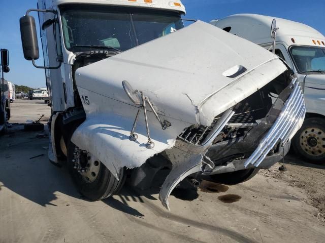 2007 Freightliner Conventional Columbia