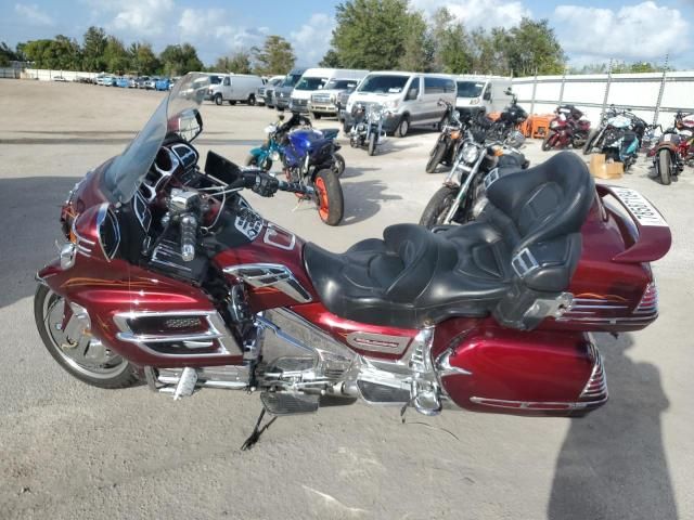 2005 Honda GL1800